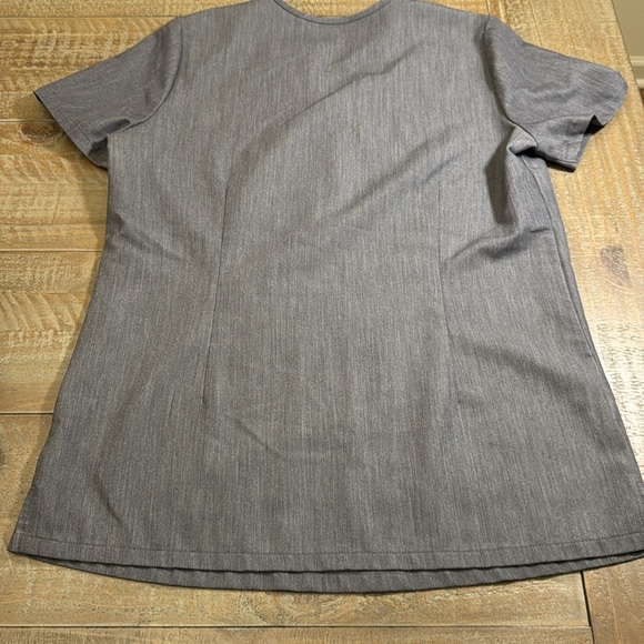 Figs technical collection scrub set graphite top size XS bottoms size S/P - Picture 8 of 17